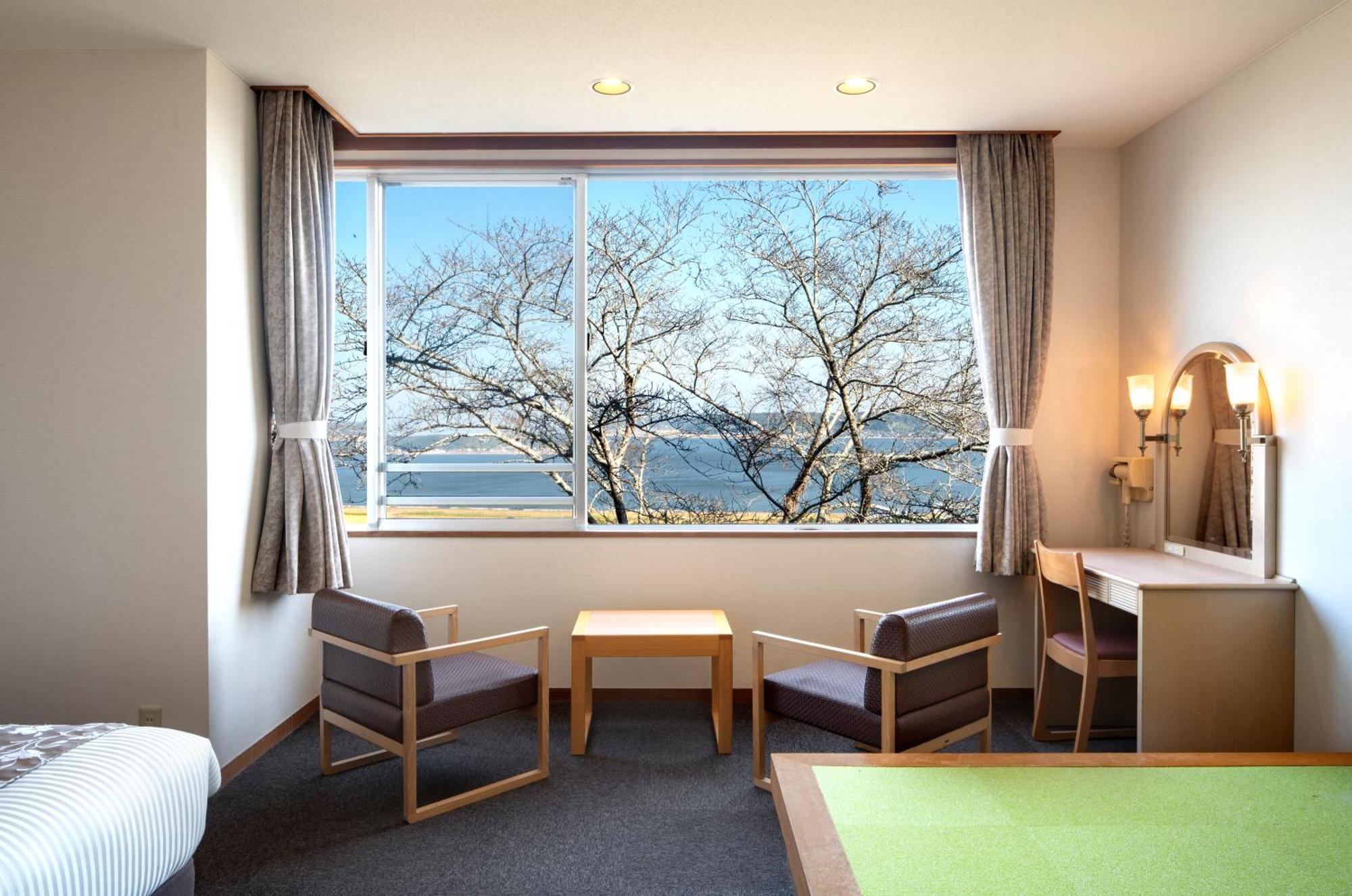 Ryokan Kamenoi 4*